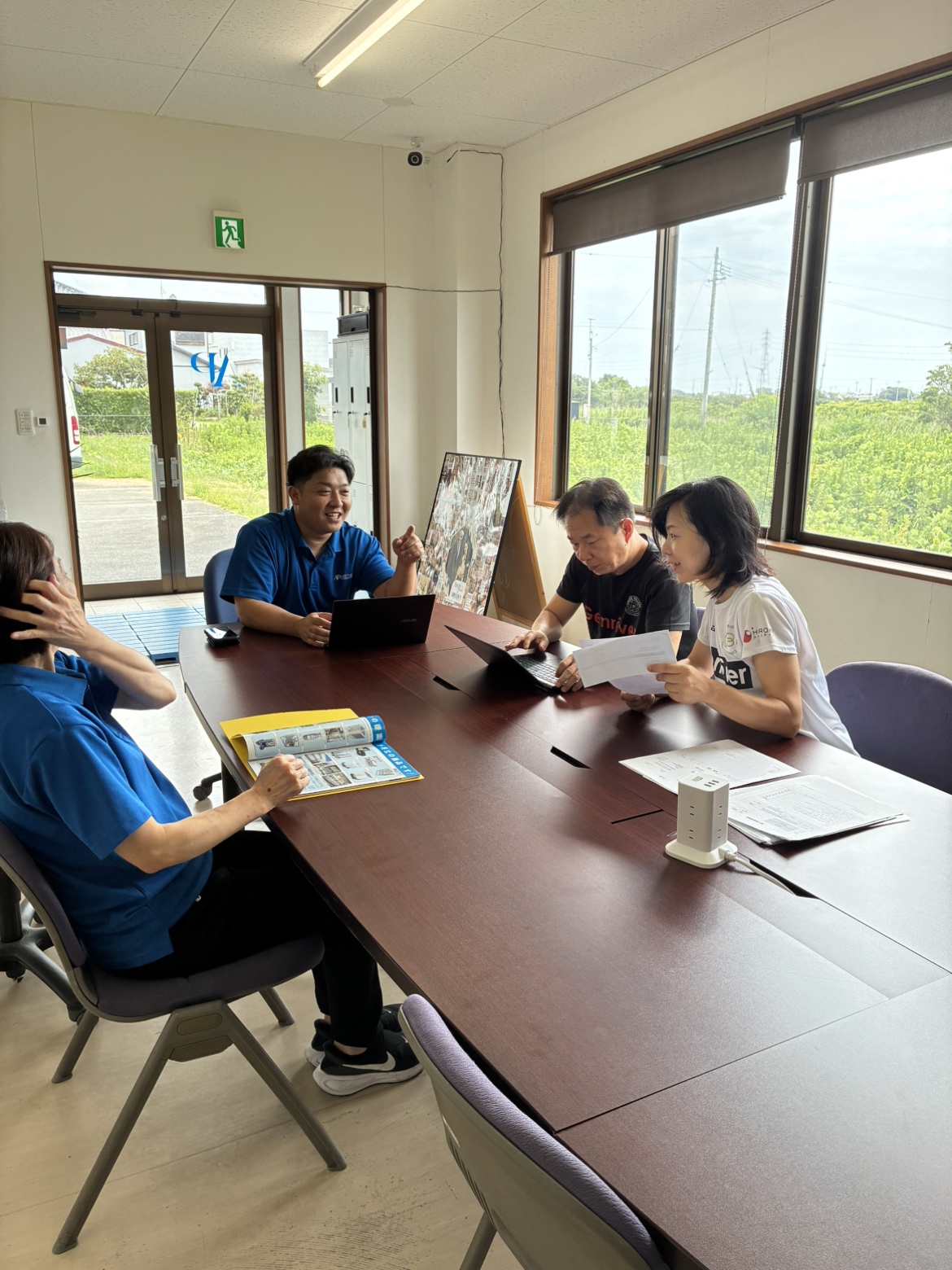 A working session with a domestic manufacturing partner.